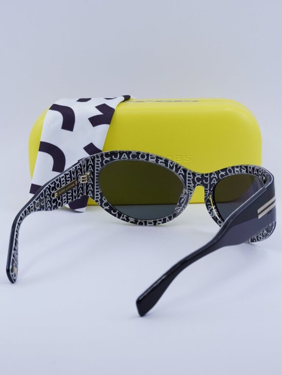 Marc Jacobs MJ 1087/S 0807 2K Cat Eye Sunglasses - Black / Grey AR main image 4